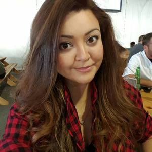 Meet your Posher, Angela